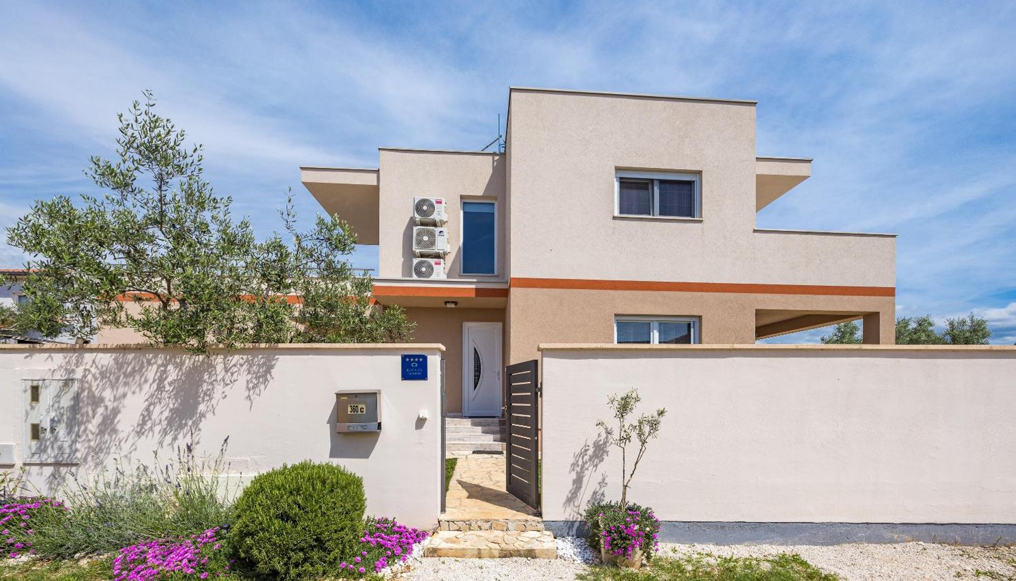 Villa Sunny Olive Перой Экстерьер фото