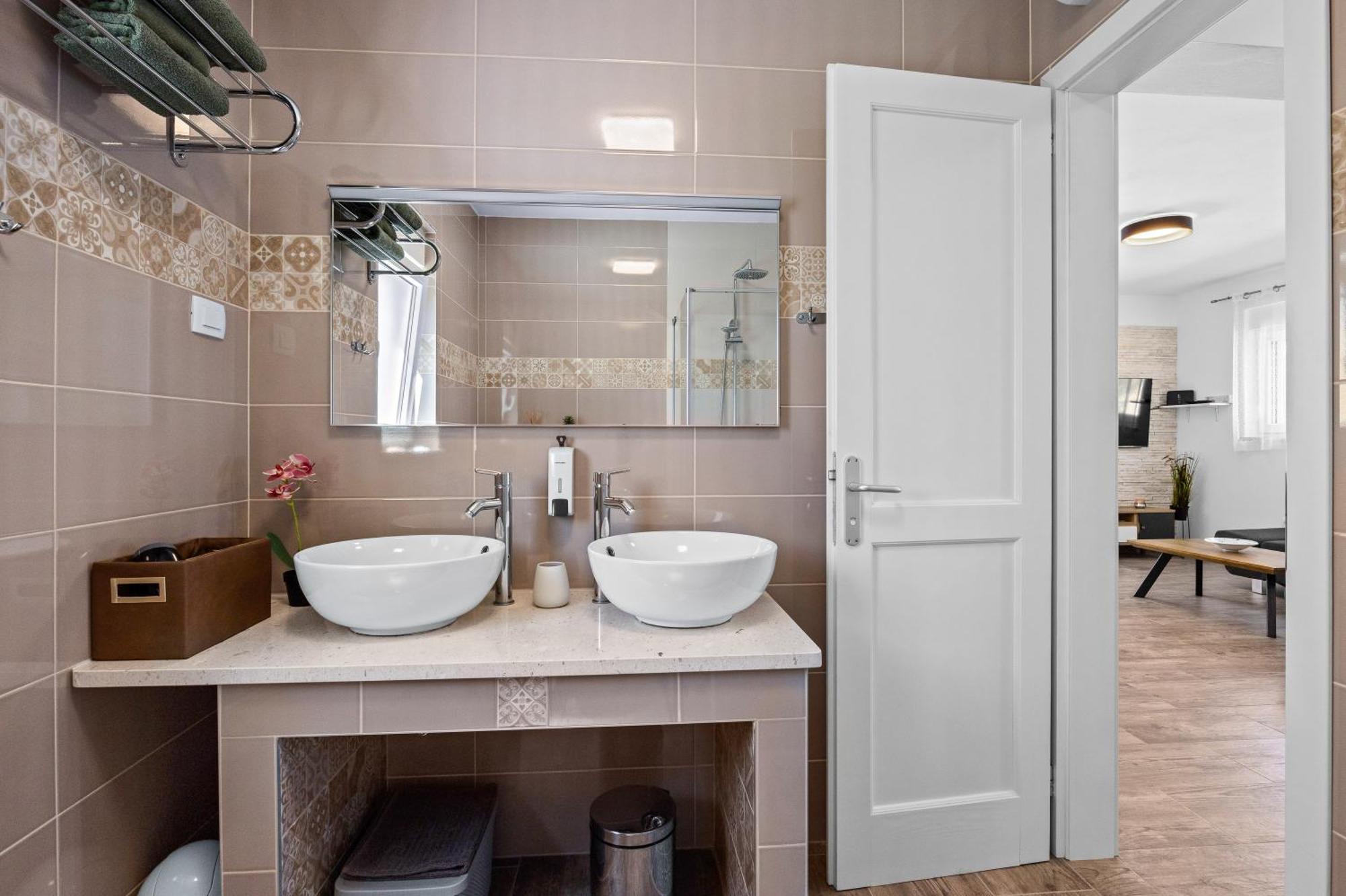 Villa Sunny Olive Перой Экстерьер фото